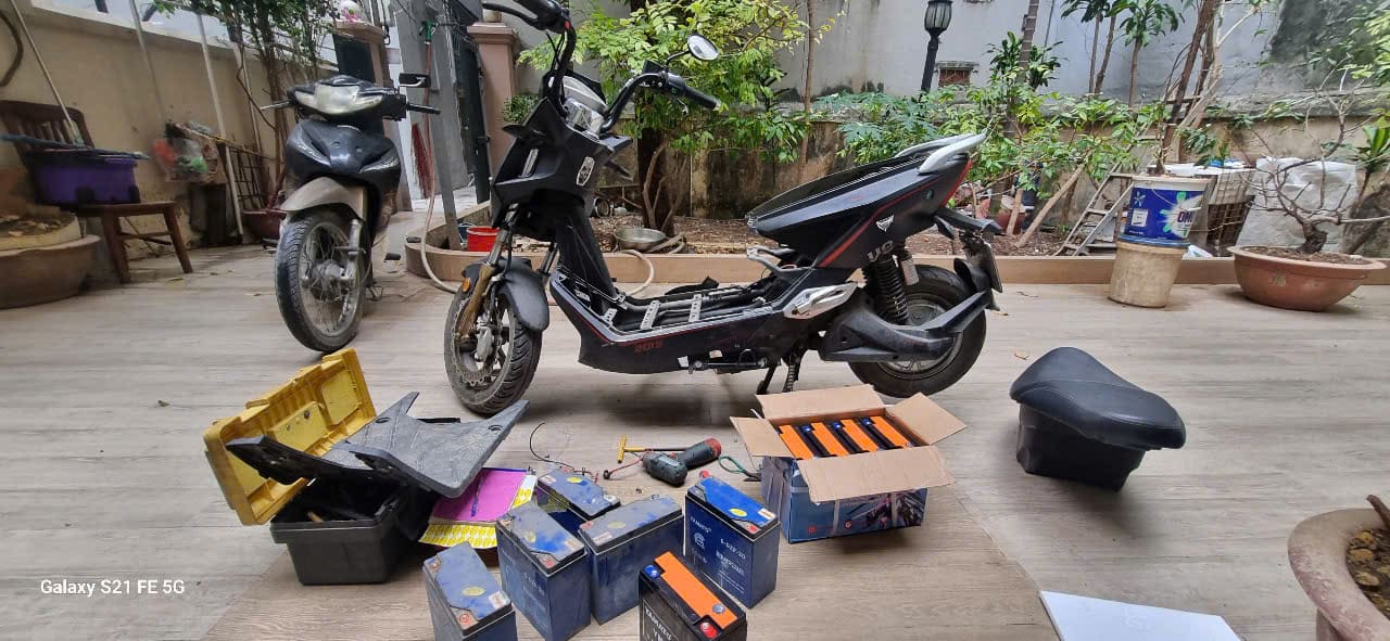 Thay Ắc Quy Xe Điện Hà Nội